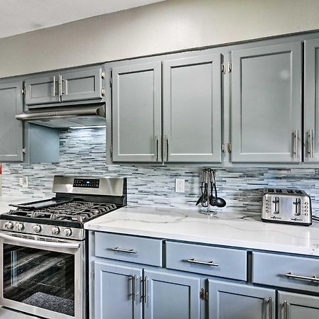 Spacious And Modern Family Duplex In Galveston! 외부 사진