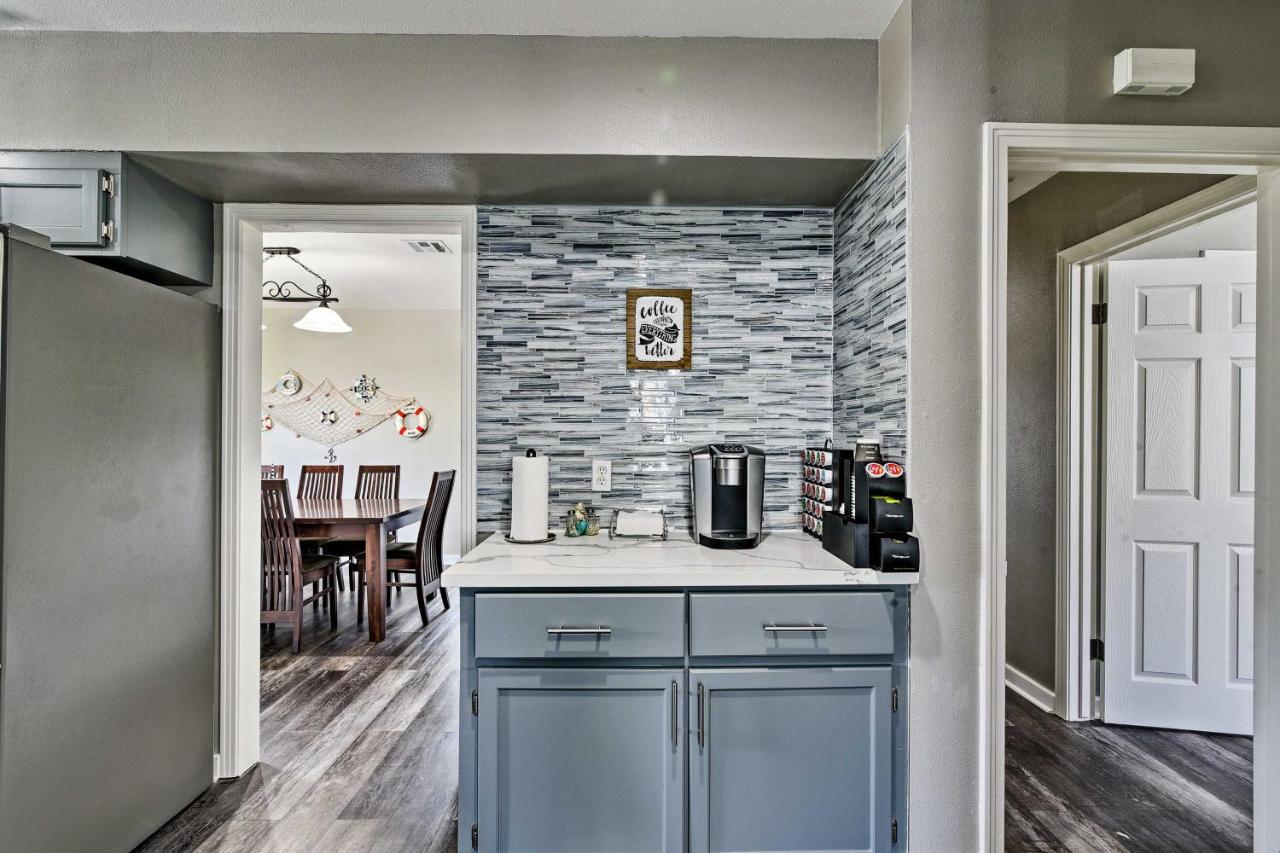 Spacious And Modern Family Duplex In Galveston! 외부 사진